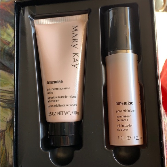 Mary Kay Other - Microdermabrasion plus set